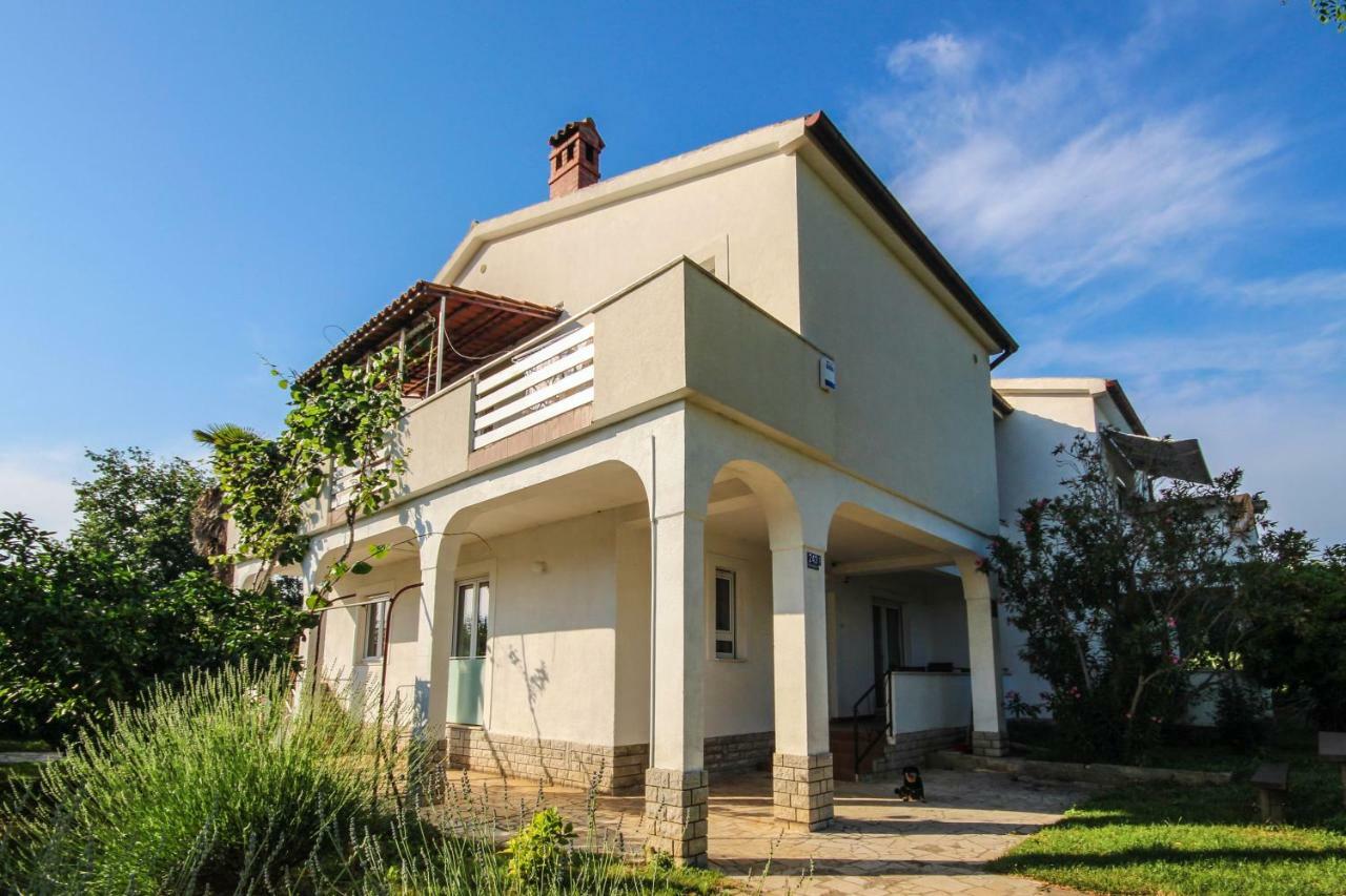 Cukon Holiday Home Medulin Bagian luar foto