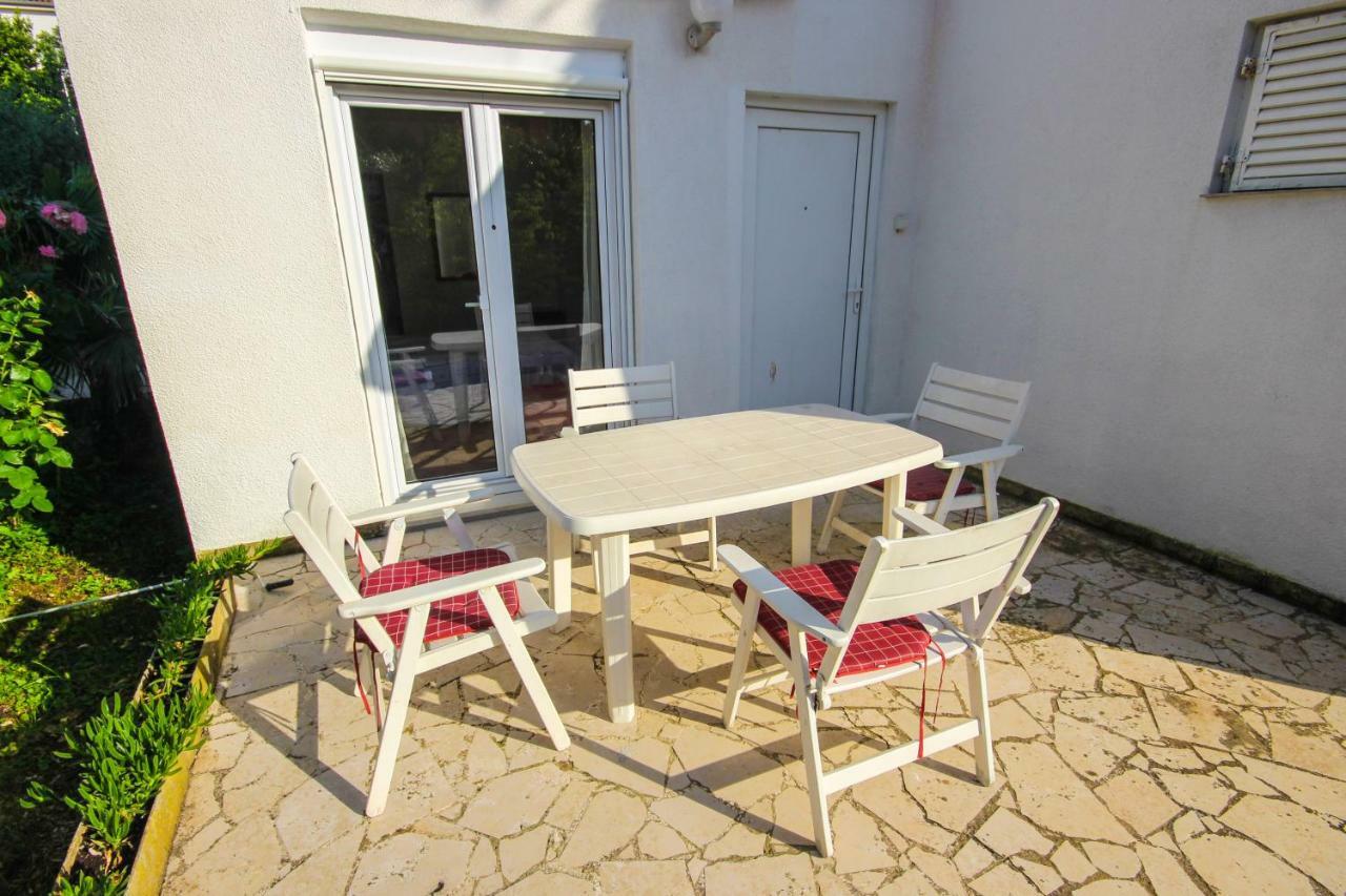 Cukon Holiday Home Medulin Bagian luar foto