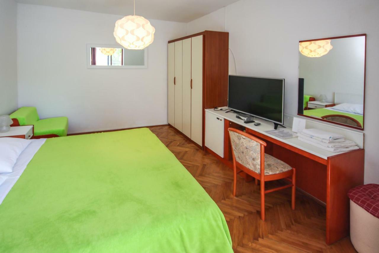 Cukon Holiday Home Medulin Bagian luar foto