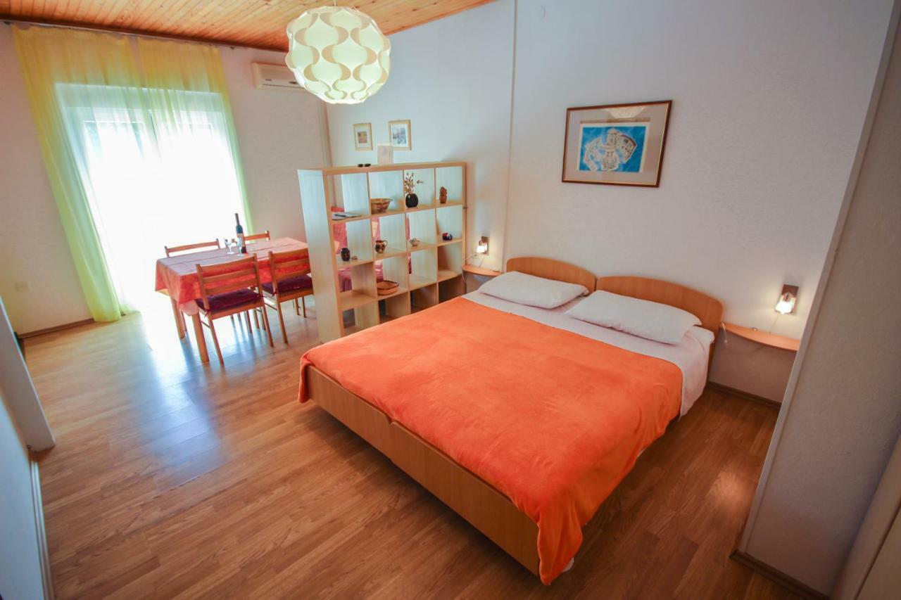 Cukon Holiday Home Medulin Bagian luar foto
