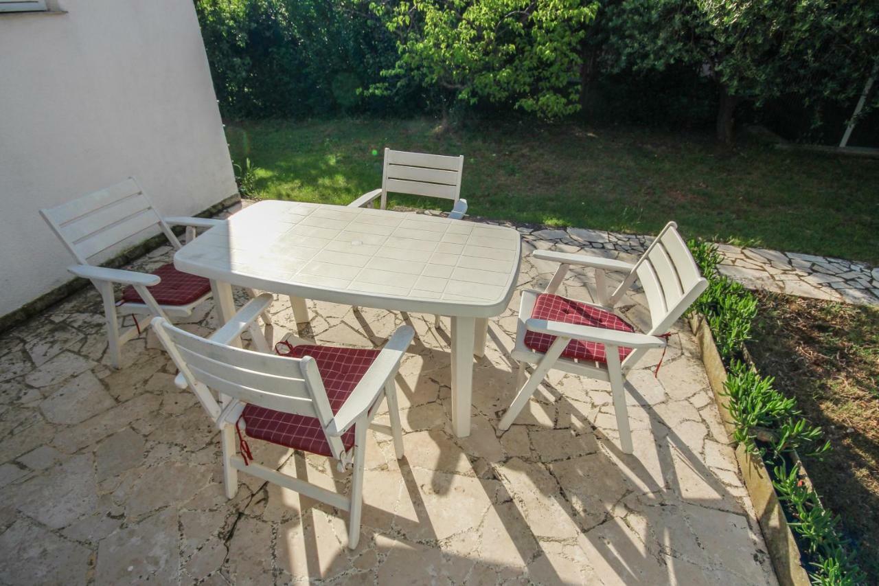 Cukon Holiday Home Medulin Bagian luar foto