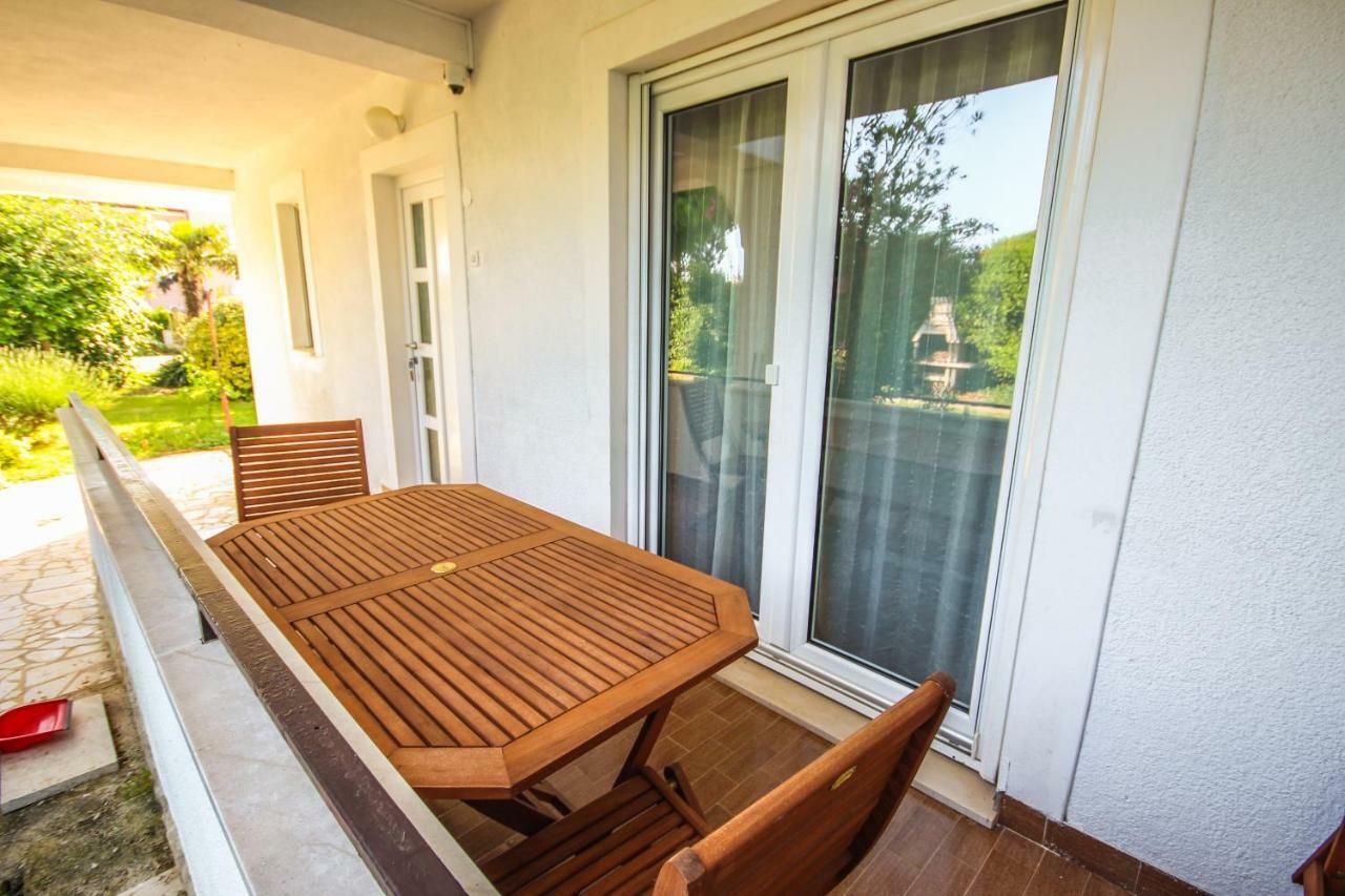 Cukon Holiday Home Medulin Bagian luar foto