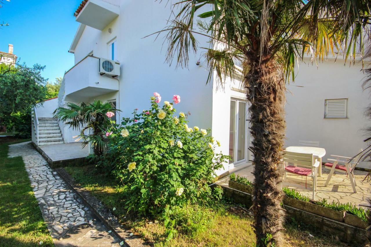 Cukon Holiday Home Medulin Bagian luar foto